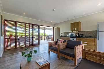 morena resort - stills - lowres-36.jpg