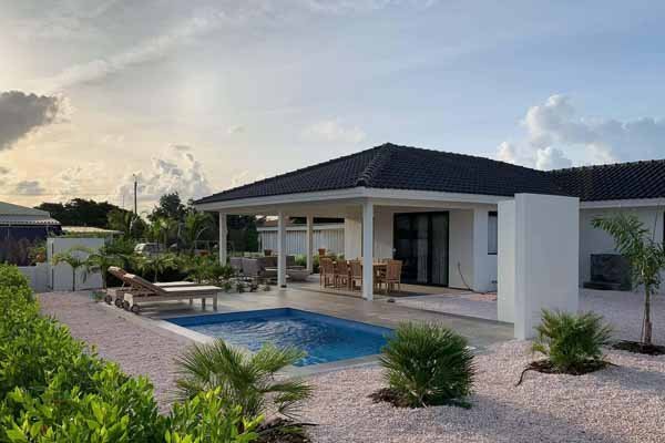 villa gw bonaire home lux.jpg