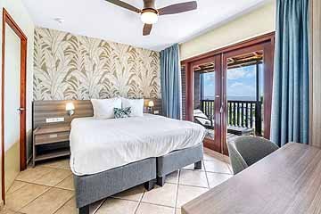 2023_2bedroomsuite_masterbedrm_1-768x513.jpg